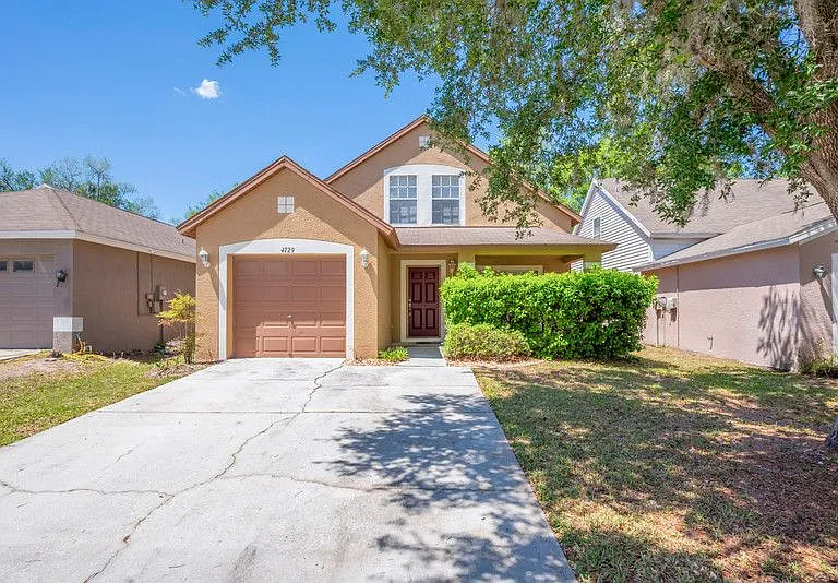 4729 White Bay Cir — Photo 1