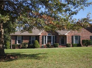 1851 Bradbury Rd, Adams, TN 37010