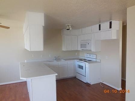 5th image of 5455 W Sunbury Way