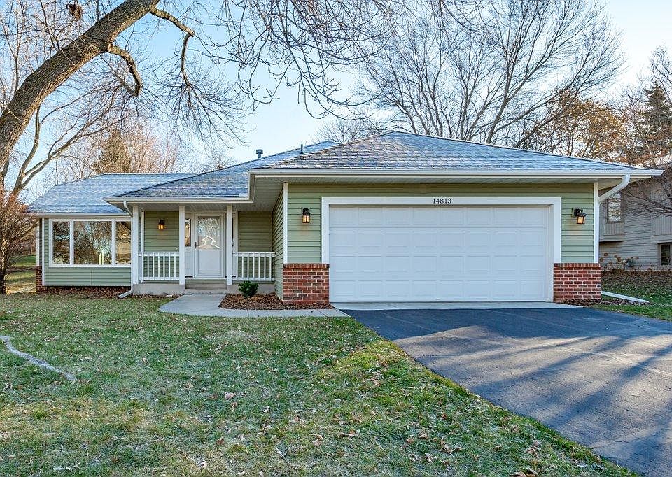 1st image of 14813 Interlachen Ln
