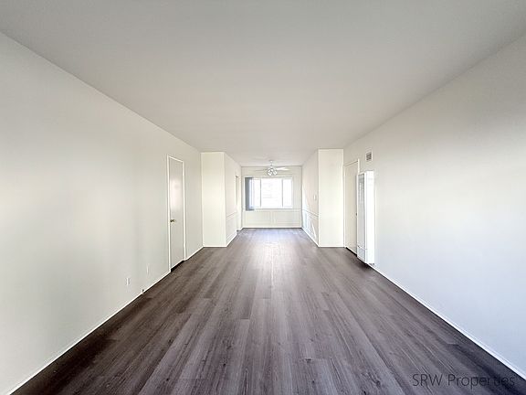 5th image of 1116 N Louise St #15