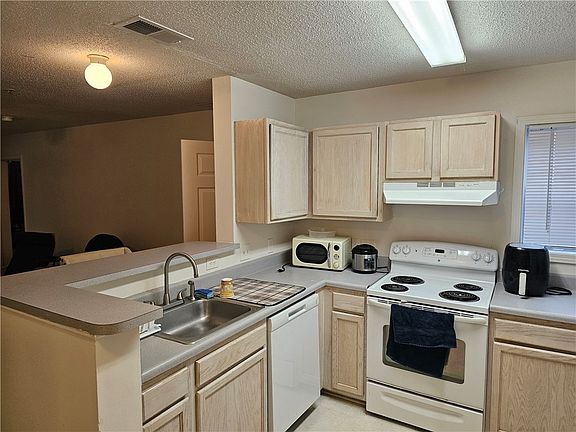 3rd image of 180 University Village Dr APT A