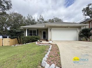 3 Coolwater Ln, Niceville, FL 32578