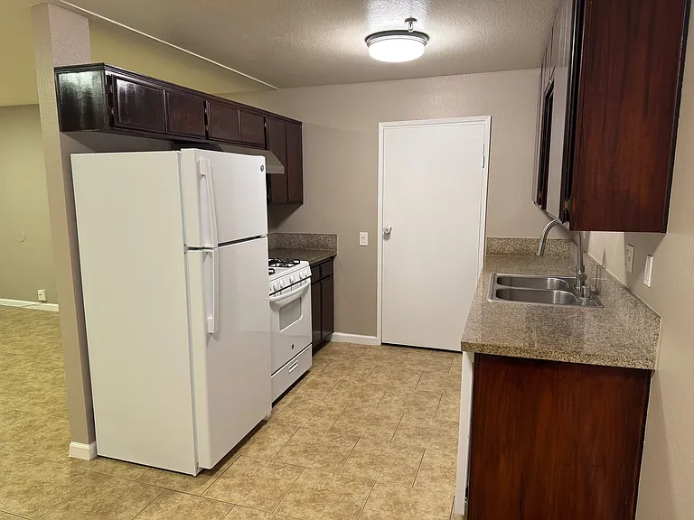 16645 Valencia Ave #2A — Photo 1