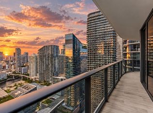 55 SW 9th St APT 4001, Miami, FL 33130