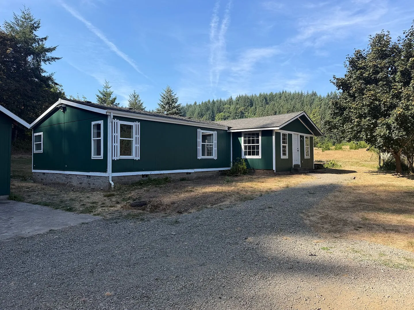 3 Bedroom 2 Bath with Garage and acreage. — Photo 1