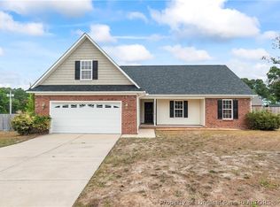 120 Usher Ct, Raeford, NC 28376