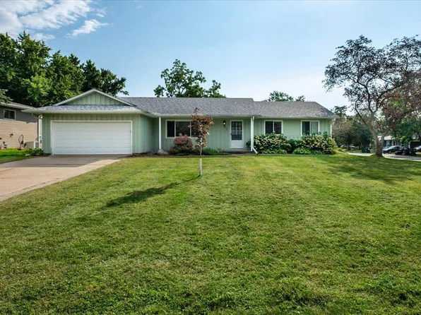 699 Hidden Valley Ct, Stillwater, MN 55082