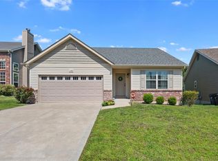 109 Katie Lynn Ct, Wentzville, MO 63385