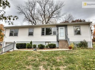 3737 N Cypress Ave, Kansas City, MO 64117