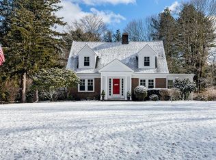 88 Center St, Hanover, MA 02339