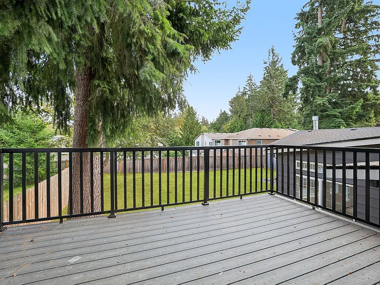 5114 Picnic Point Rd — Photo 47