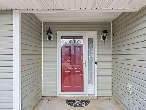 4th image of 117 Courtney Dr