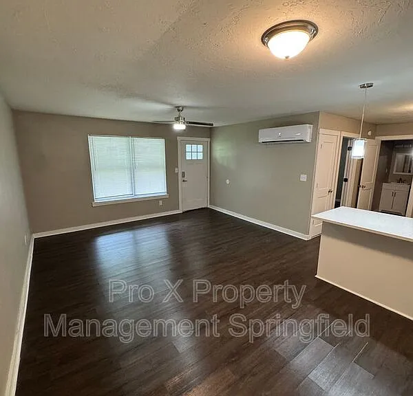 1617 N Jefferson Ave #3 — Photo 5