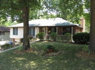 2417 Scenic Dr, Jefferson City, MO 65101
