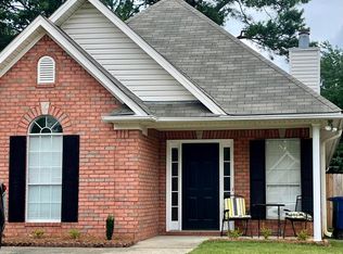 9076 Brookline Ln, Helena, AL 35080