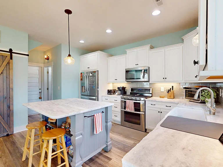 113 Bogue Harbor Ct — Photo 11