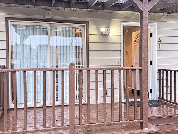 2nd image of 41 E Rockwell Ave