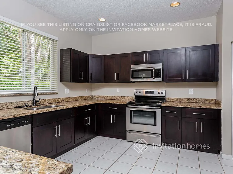 7729 Cedar Hurst Ct — Photo 7