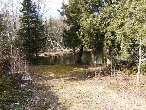 4th image of 1140 River Park Dr