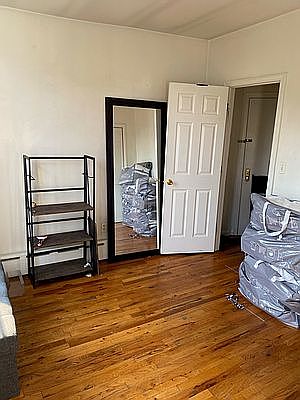 2nd image of 389 Prospect Ave APT 2L