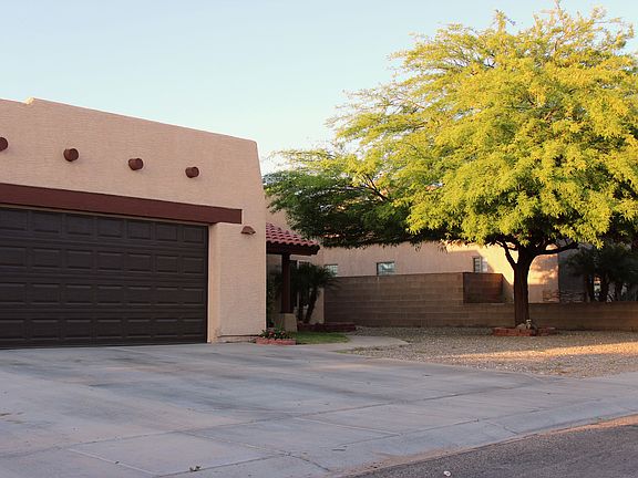4th image of 10614 E 38th Pl