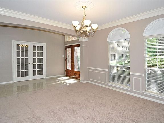 4th image of 3530 Shady Village Dr
