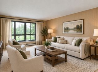 2680 Oxford St N APT 107, Roseville, MN 55113