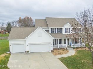 13216 Rocklyn Cir, Urbandale, IA 50323