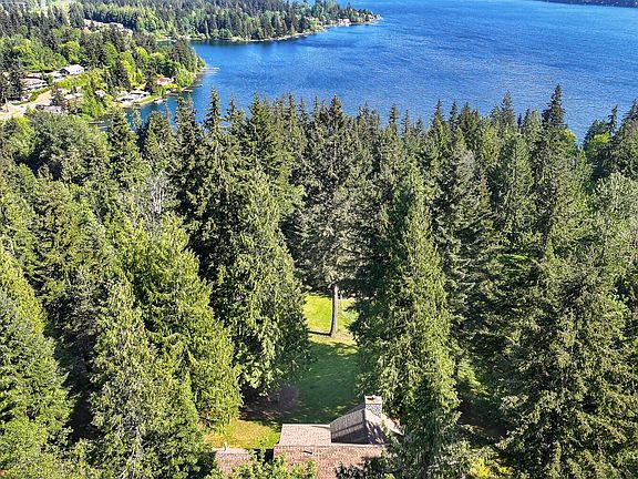 4th image of 3337 Agate Heights Rd