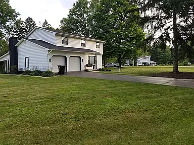 large lot, lawn care is included!