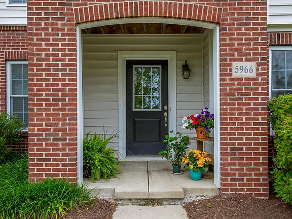 5th image of 5966 Woodshire Dr