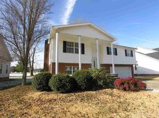 826 Big Bend Rd, Barboursville, WV 25504