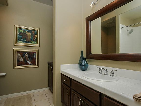 3rd image of 235 Market St Unit 601