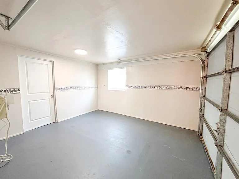 226 Palm Ave — Photo 23