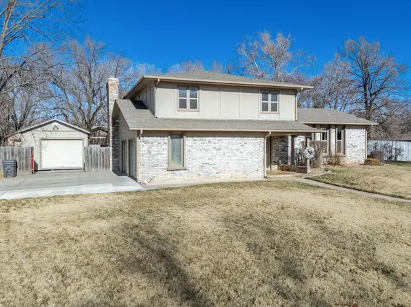 9712 W Harvest Ln, Wichita, KS 67212