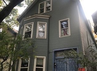 1253 W Nelson St #3, Chicago, IL 60657