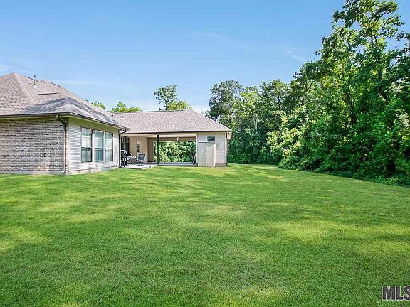 2nd image of 12062 Kern Pl