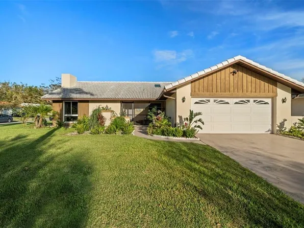 6931 122nd St, Seminole, FL 33772