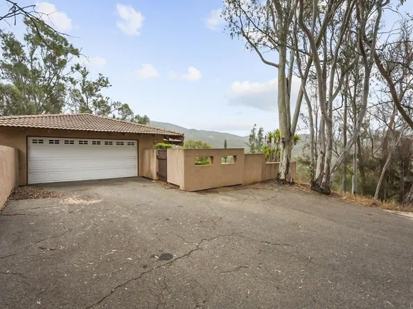 8130 Harmony Grove Rd, Escondido, CA 92029