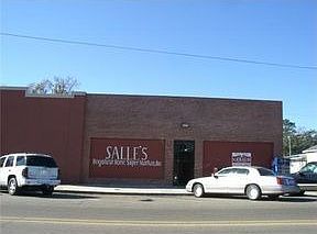 1st image of 709 Avenue F