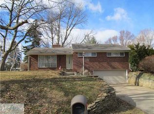 2244 Cumberland Rd, Lansing, MI 48906