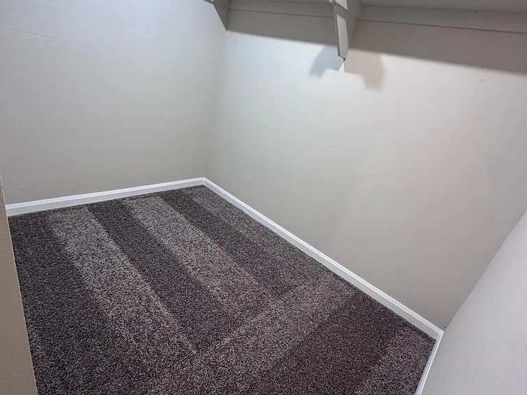 3708 S East 81st St — Photo 16
