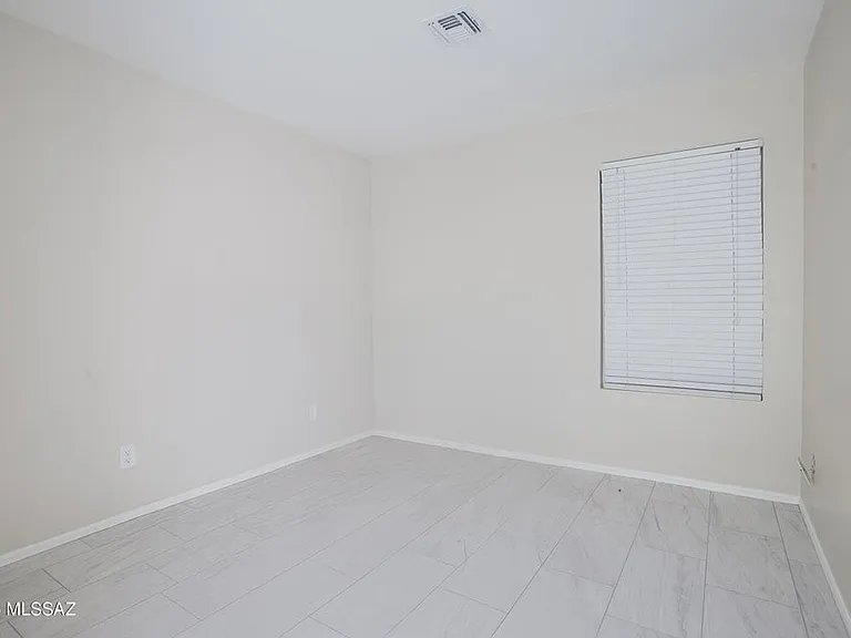 9267 N Red Diamond Ave — Photo 37