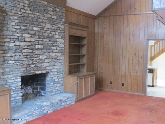 First floor family room 2