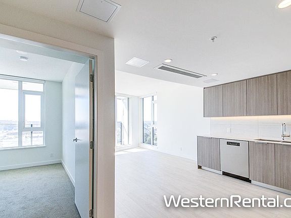 5th image of 1401 Hunter St #2205