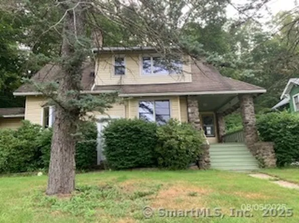 1054 Cooke Street, Waterbury, CT 06704