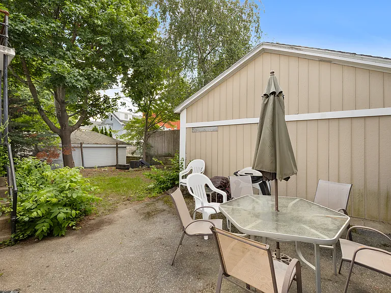 10 Newcastle Rd #2 — Photo 17
