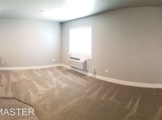 398 Pioneer Rd APT 4202, Rexburg, ID 83440