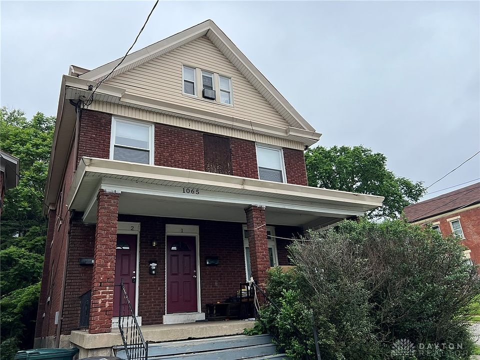 1st image of 1065 Winfield Ave